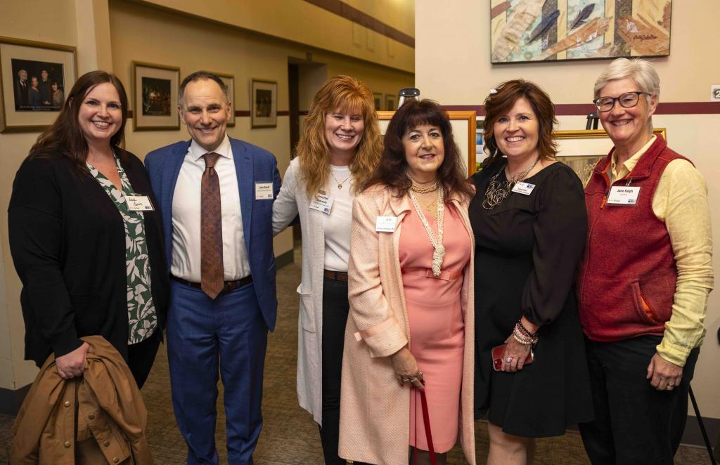 Becki Beron, John Bissell, Jamie Ellen Moncecchi and Cindy Shogry-Raimer (Greylock Federal Credit Union), Brenda Petell (BUW Director of Volunteer Engagement) and Jane Ralph (Construct)