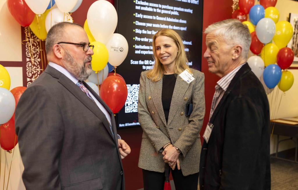 Tom Bernard with Michelle Thorpe Petricca (The B publisher) and Perri Petricca